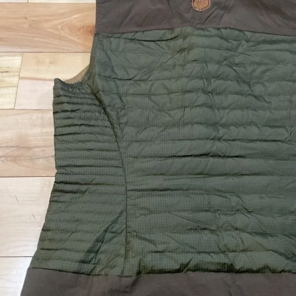Women's Eddie Bauer Stormdown 700 Olive Quilted Vest - Picture 11 of 15